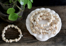 Load image into Gallery viewer, Natural Wood Bead Howlite Cross Prayer Bracelet