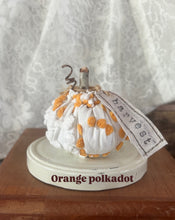Load image into Gallery viewer, Tiny Chenille Pumpkins
