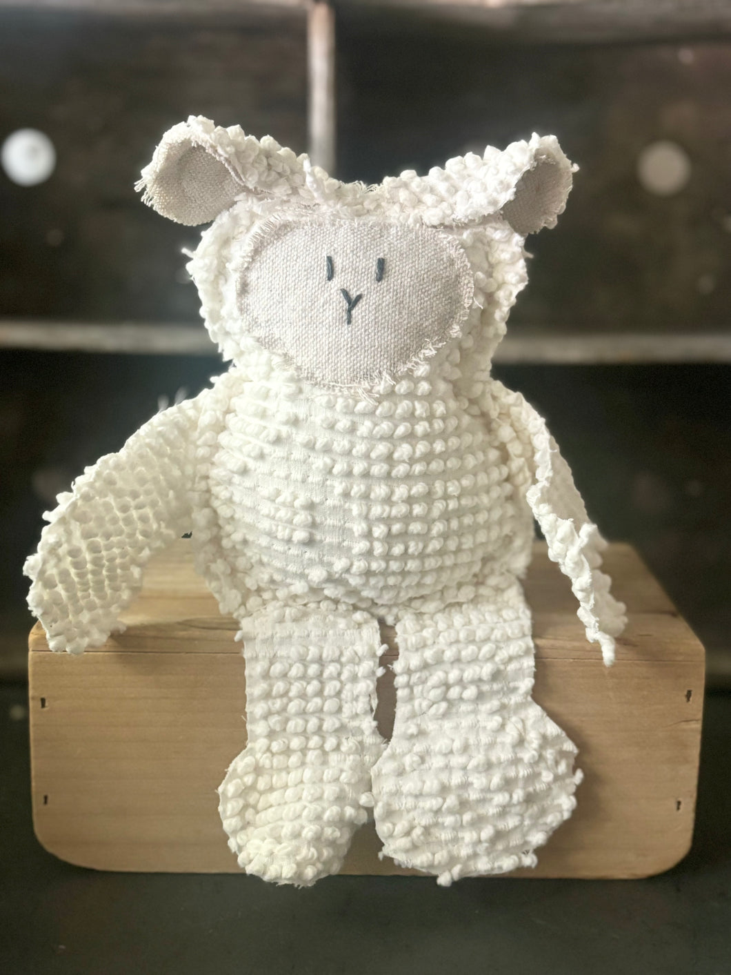 Vintage white Bates Hobnail and dropcloth Lamb