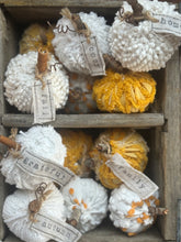 Load image into Gallery viewer, Tiny Chenille Pumpkins

